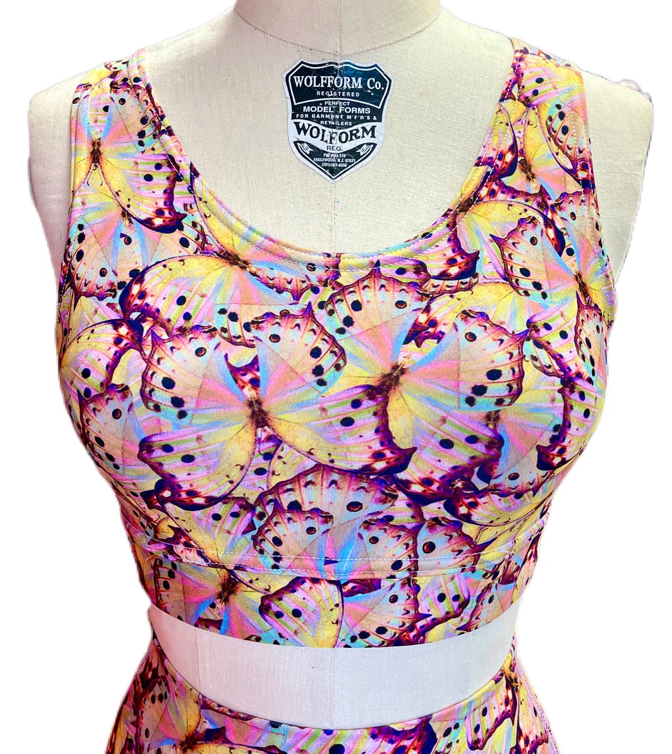 Brittany Allen Pink Butterfly Scoop Neck Sports Bra BRAS 1 Brittany Allen Pink Butterfly Scoop Neck Sports Bra BRAS